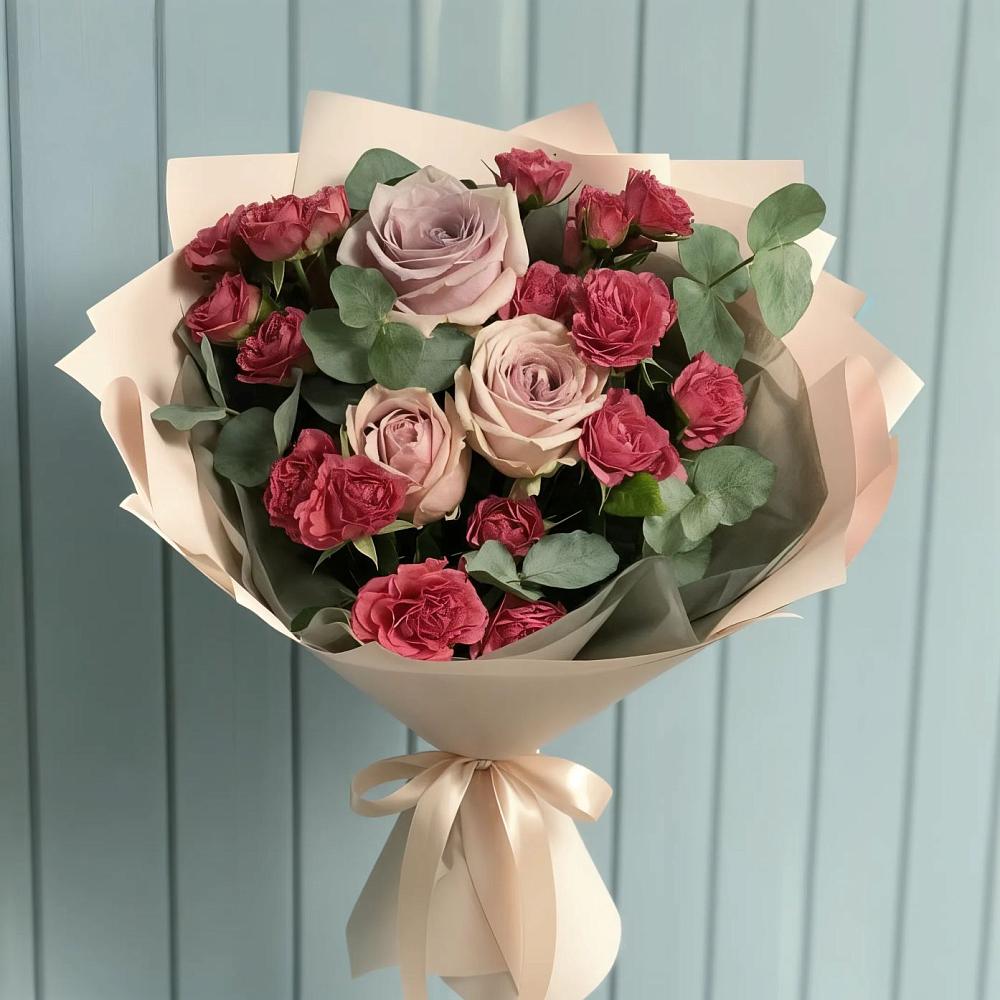 Букет восхищение в Красноярске Букет цветов из: Гвоздики и Розы в Красноярске