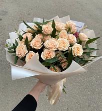 Букет Кремовые розы Латте в Красноярске