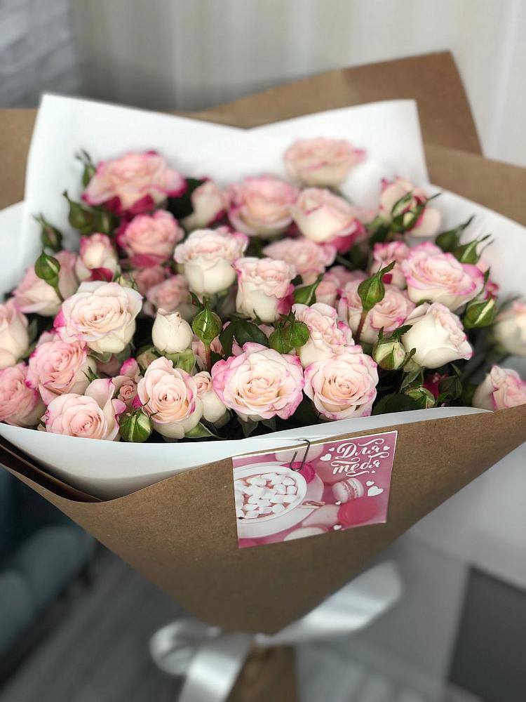 Букет цветов из: Розы в Красноярске