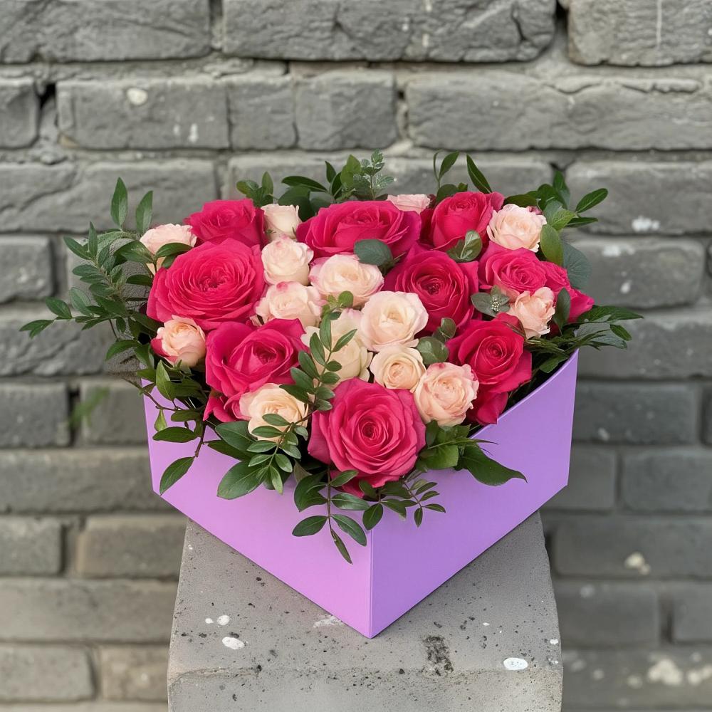 Композиция моя любовь в Красноярске Цветочная композиция из Розы в коробке в Красноярске