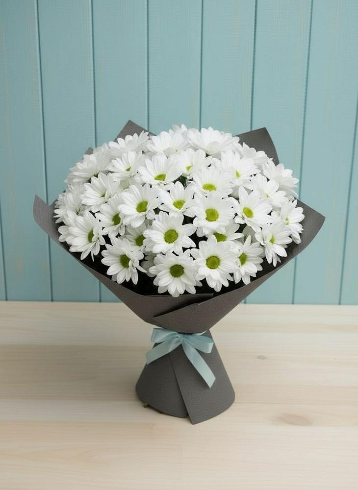 Букет белые хризантемы в Красноярске Букет цветов из: Хризантемы в Красноярске
