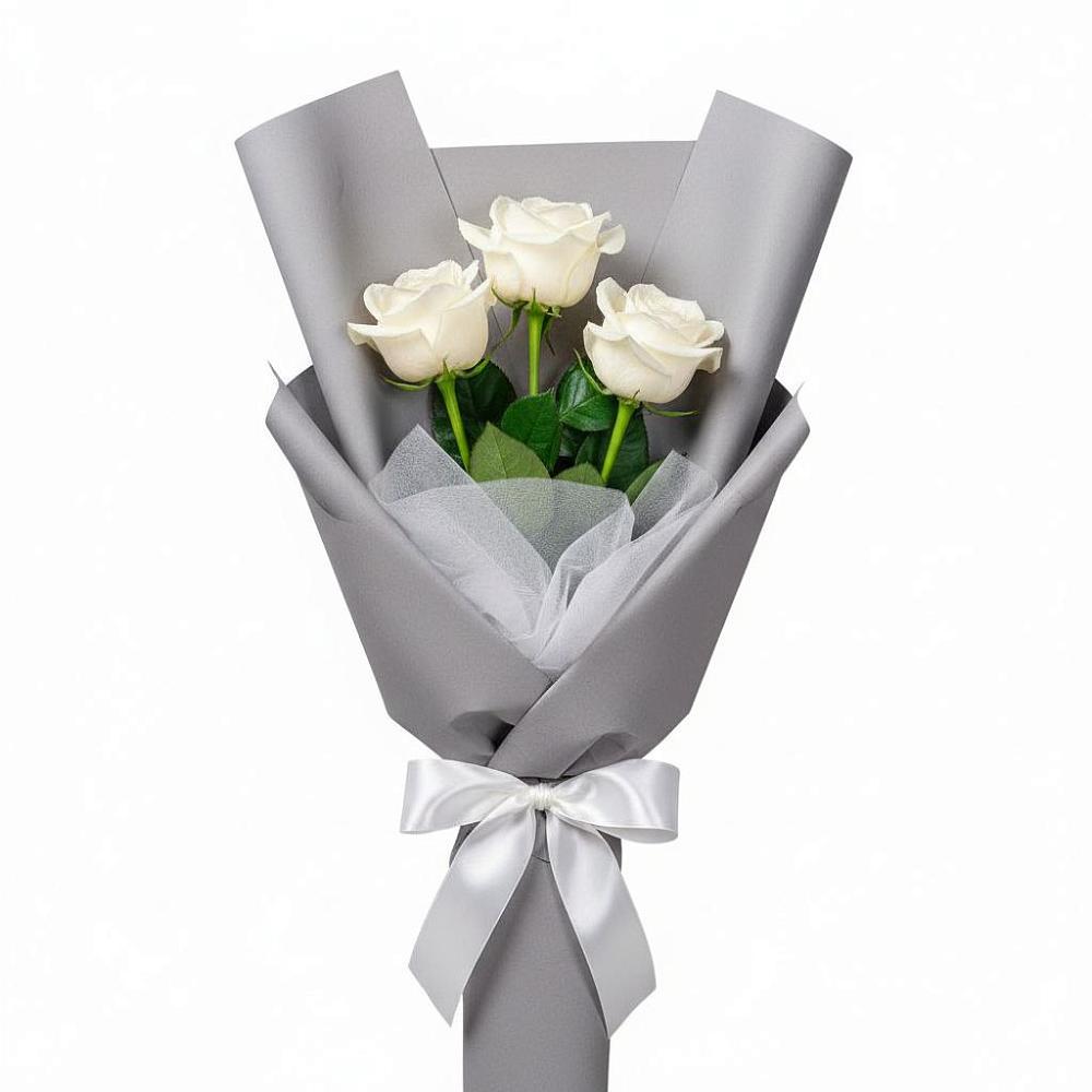 Букет 3 белые розы в Красноярске Букет 3 белые розы в Красноярске
