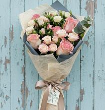 Букет нежный и розовый в Красноярске Букет цветов из:  Розы в Красноярске
