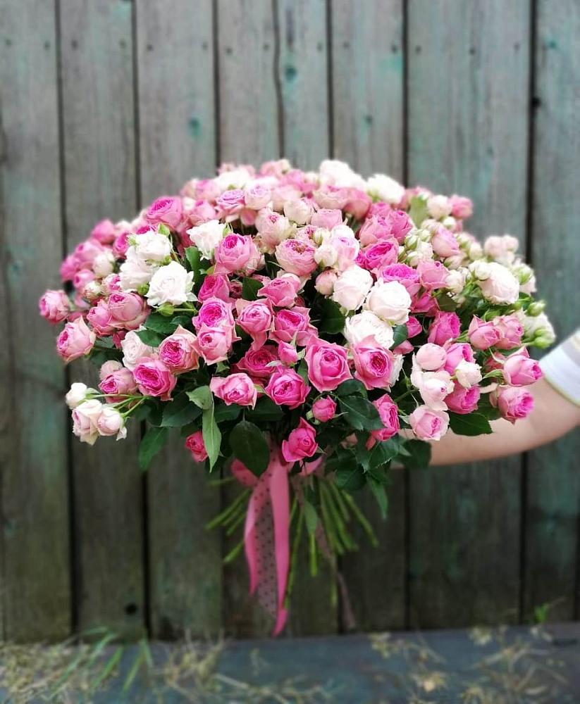 Букет Розовые кустовые розы Натали и Лав Лидия в Красноярске