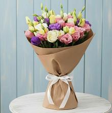 Букет цветов из:  Лизиантусы в Красноярске