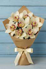 Букет цветов из:  Орхидеи и Розы в Красноярске