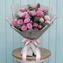 Композиция Яркий комплимент в Красноярске Букет цветов из:  Розы в Красноярске